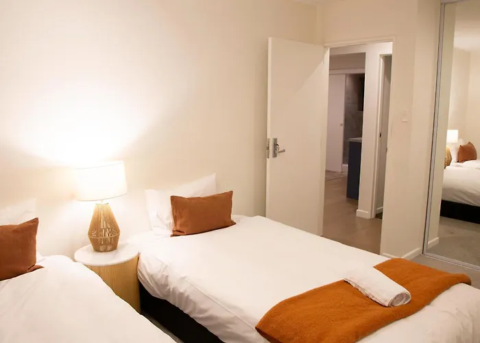 Great View, Very Central, Modern House, 3 En-suites Ferienhaus *