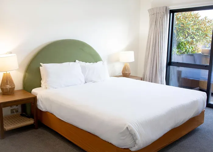Great View, Very Central, Modern House, 3 En-suites